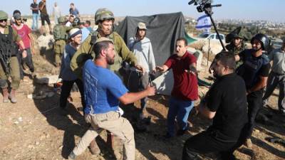 جرائم إسرائيل لتهجير الفلسطينيين من الضفة الغربية