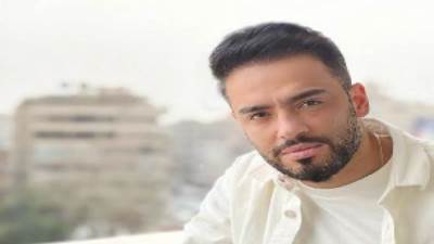 رامى جمال… ليه بتغنى؟