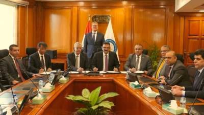 مذكرة تفاهم مع «شينج فا» الصينية للاستثمار في تعظيم القيمة المضافة من الخامات التعدينية