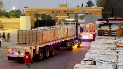 مصر تفتح ذراعيها لجرحى غزة 