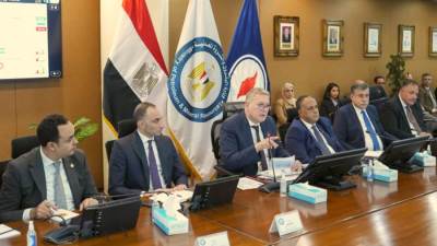 حفر 66 بئرًا واستثمارات بـ55 مليار جنيه خلال 5 سنوات