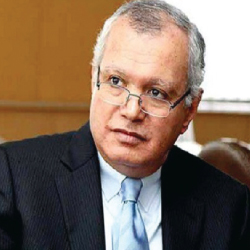 أكتوبر ملحمة التناغم بين العسكرية والدبلوماسية