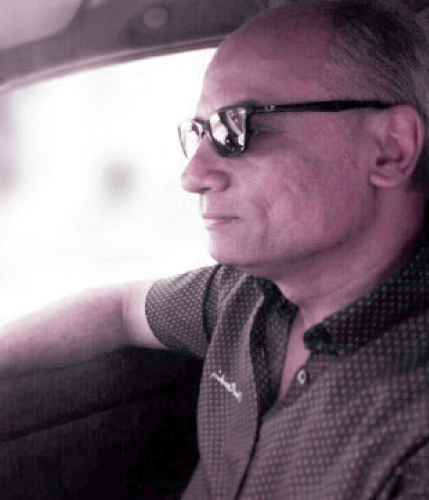 بوستر يوسف شاهين فتح أمامى أبواب المجلة «تمساح هيكل».. كواليس لحظات مرعبة فى مكتب الأستاذ بسبب غلاف!