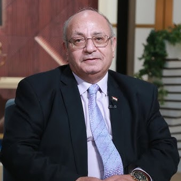 رحلة التثقيف الذاتى لقائد ثورة 23 يوليو