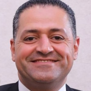 نضال كنسى واستحقاق دستورى